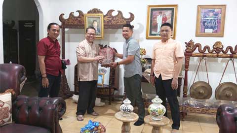 Polres Way Kanan Silaturahmi dengan Tokoh Adat