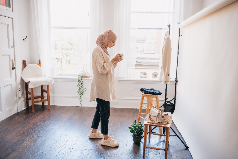 Ilustrasi Trik Cuan TikTok (foto: Pexels)